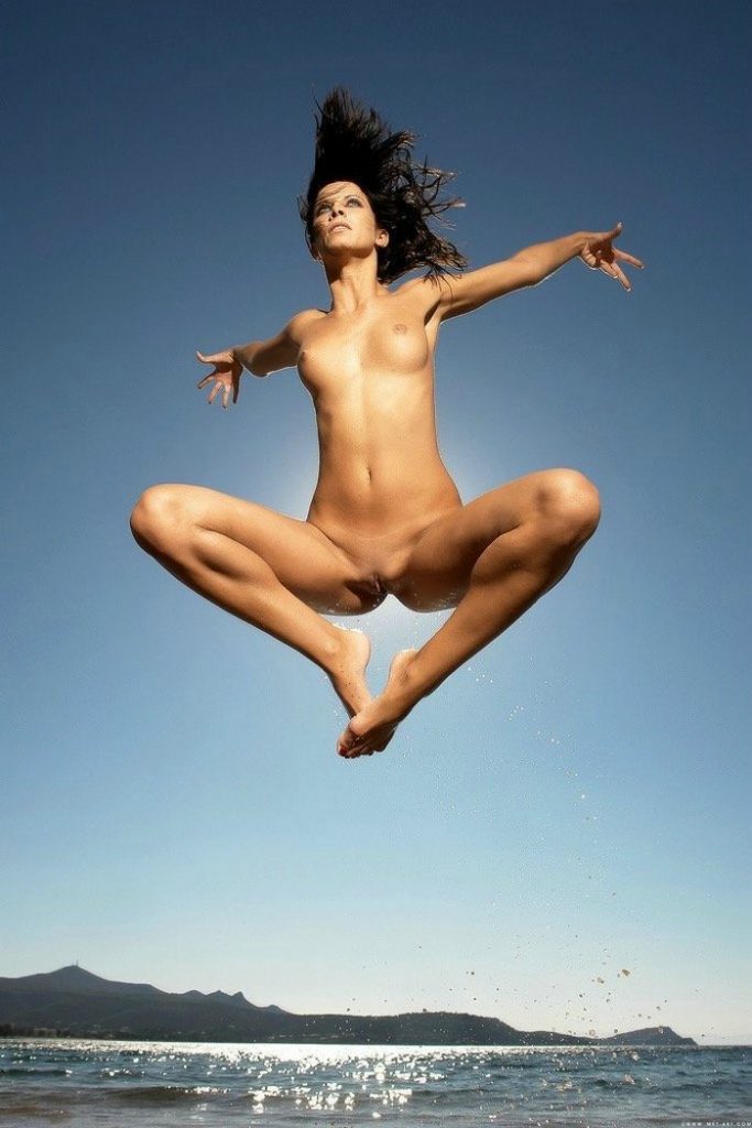 Flying nude girl, benefits of sex for women